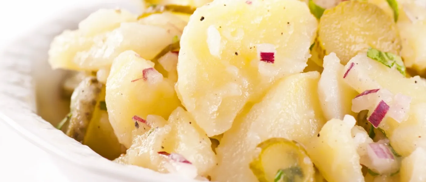 Insalata di patate e cetrioli